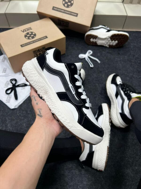 www.tuesneakers.com.br