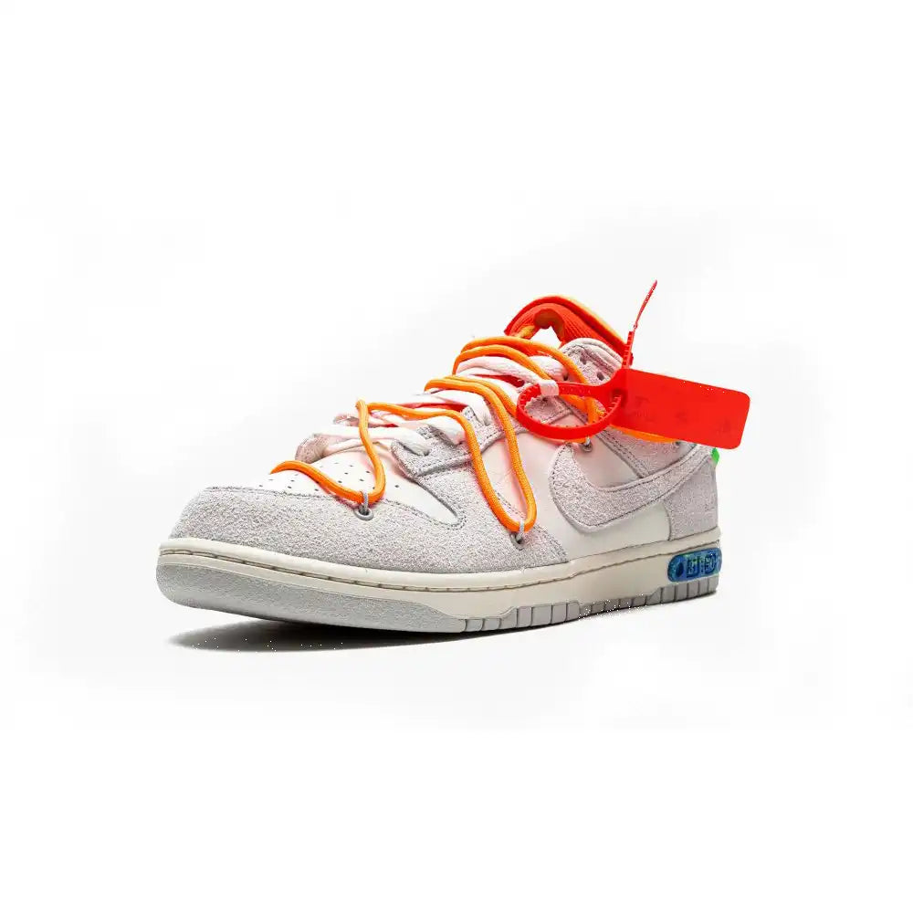 Off-White x Nike Dunk Low Lot 31 of 50