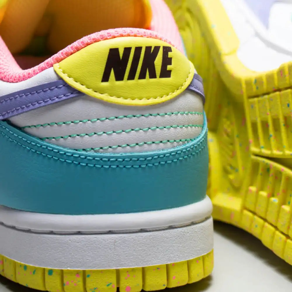 Nike Dunk Low Easter Feminino