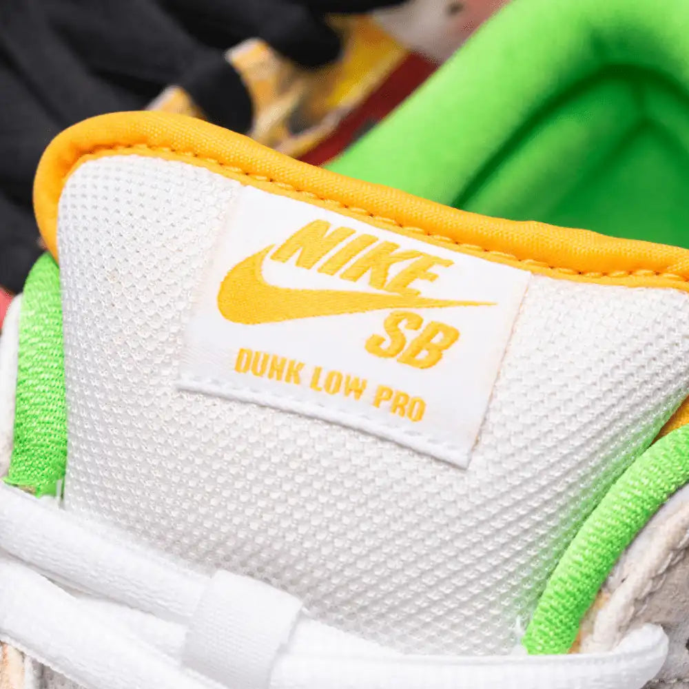 Nike SB Dunk Low Street Hawker
