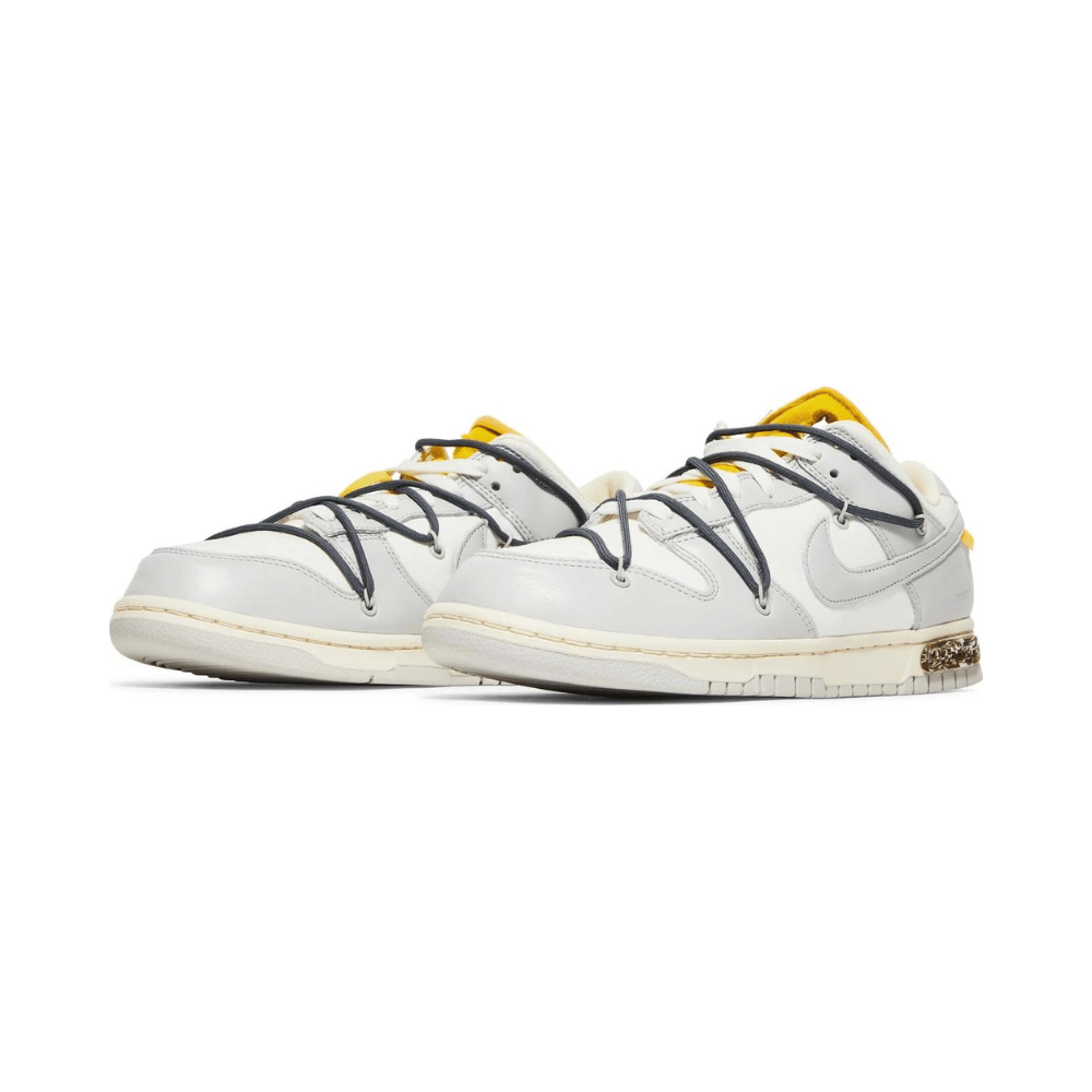 Off-White x Nike Dunk Low Lot 41 of 50