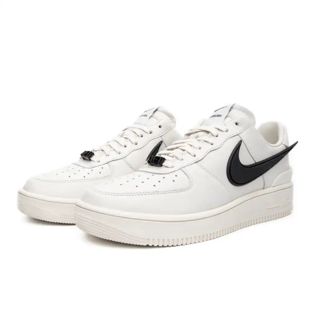 https://tuesneakers.com.br/