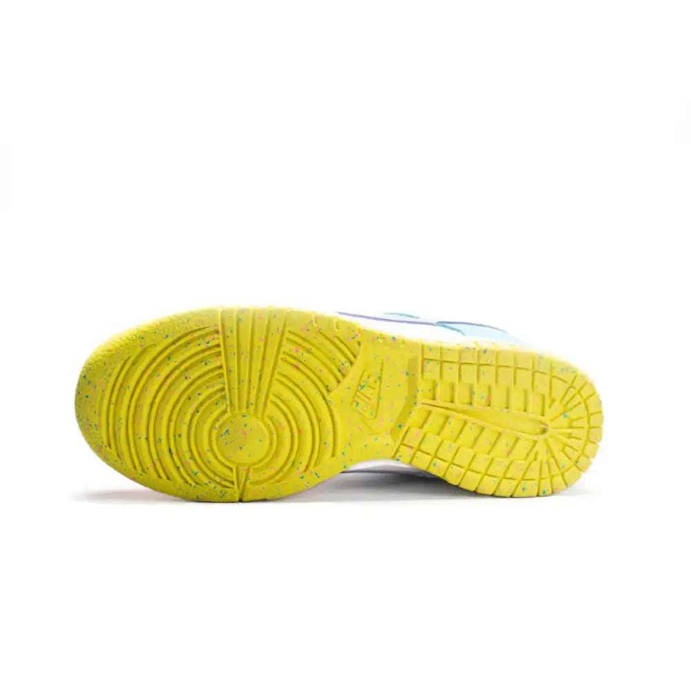 Nike Dunk Low Easter Feminino