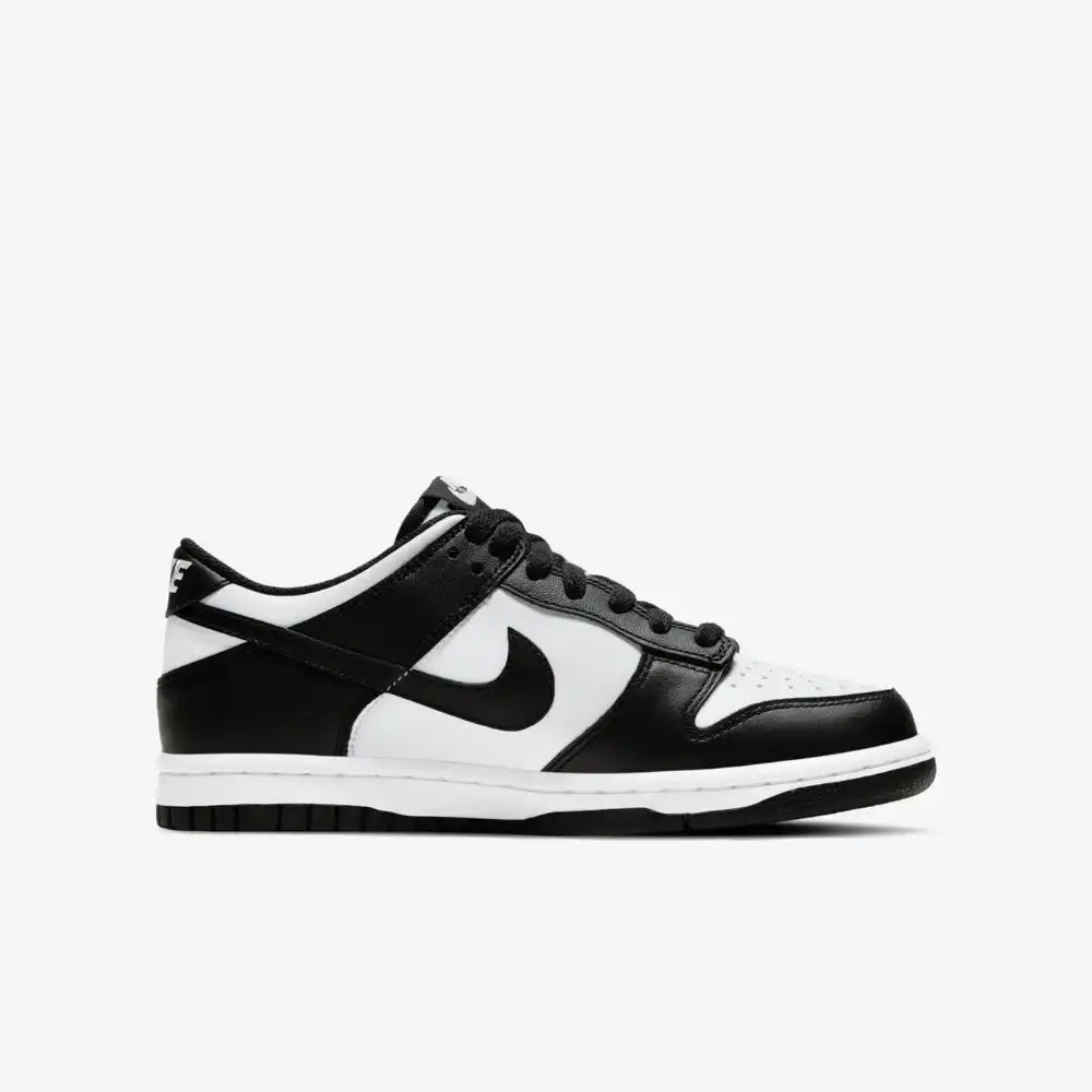 NIKE DUNK LOW BLACK/WHITE
