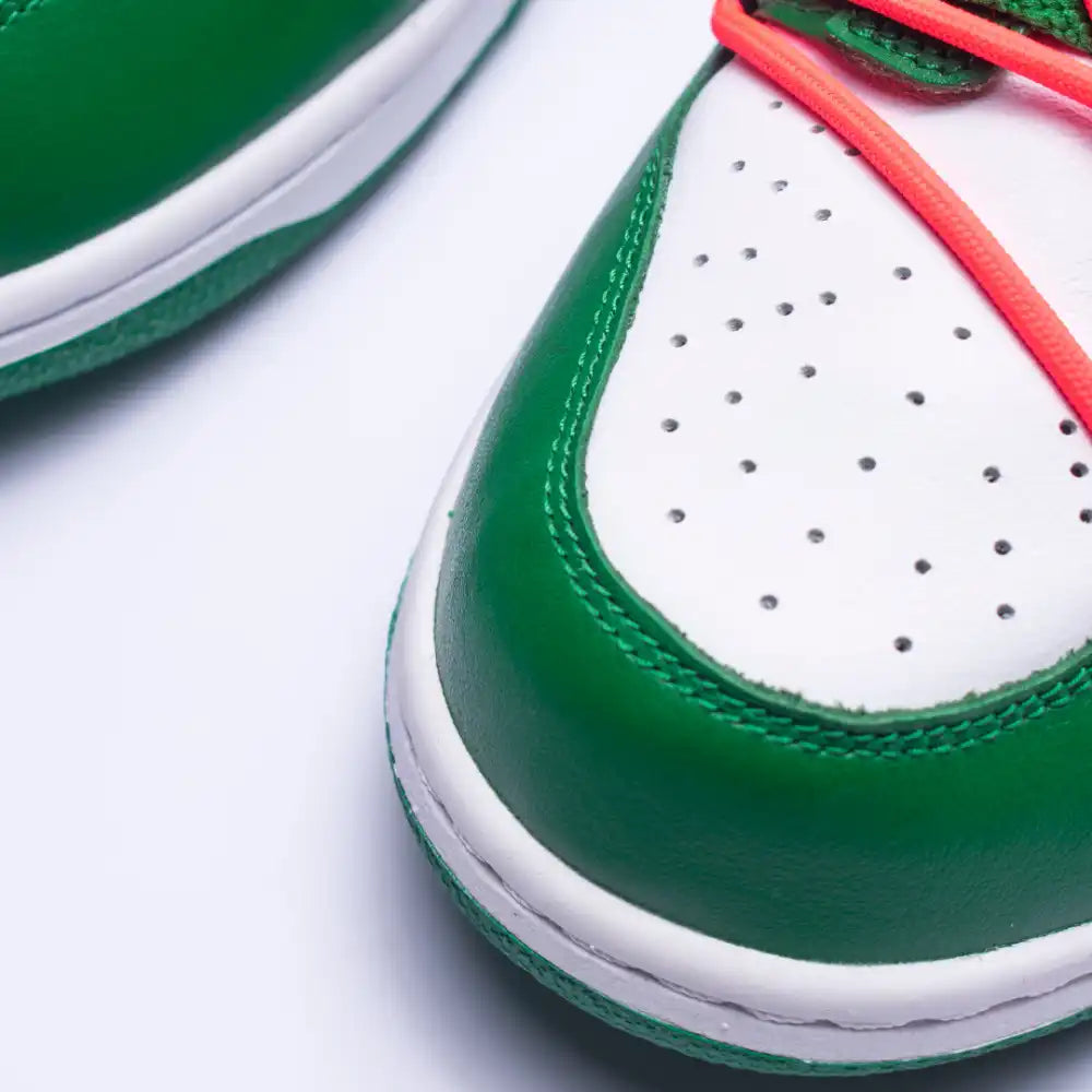 Off-White x Nike Dunk Pine Green