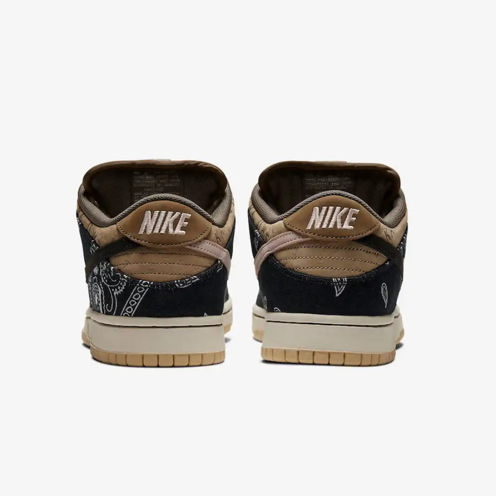 Travis Scott x Nike SB Dunk Low