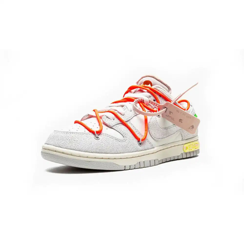 Off-White x Nike Dunk Low Lot 11 of 50