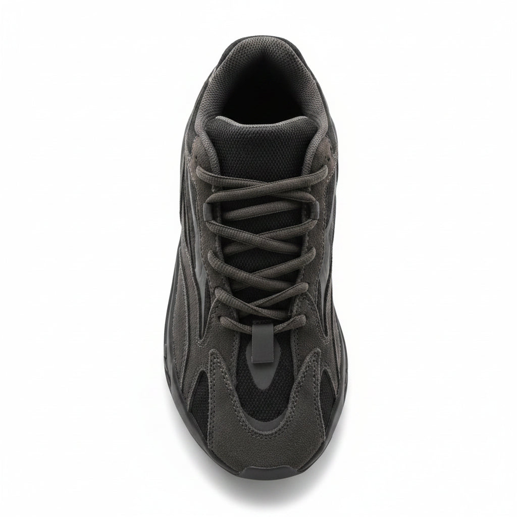 Adidas Yeezy Boost 700 - Vanta
