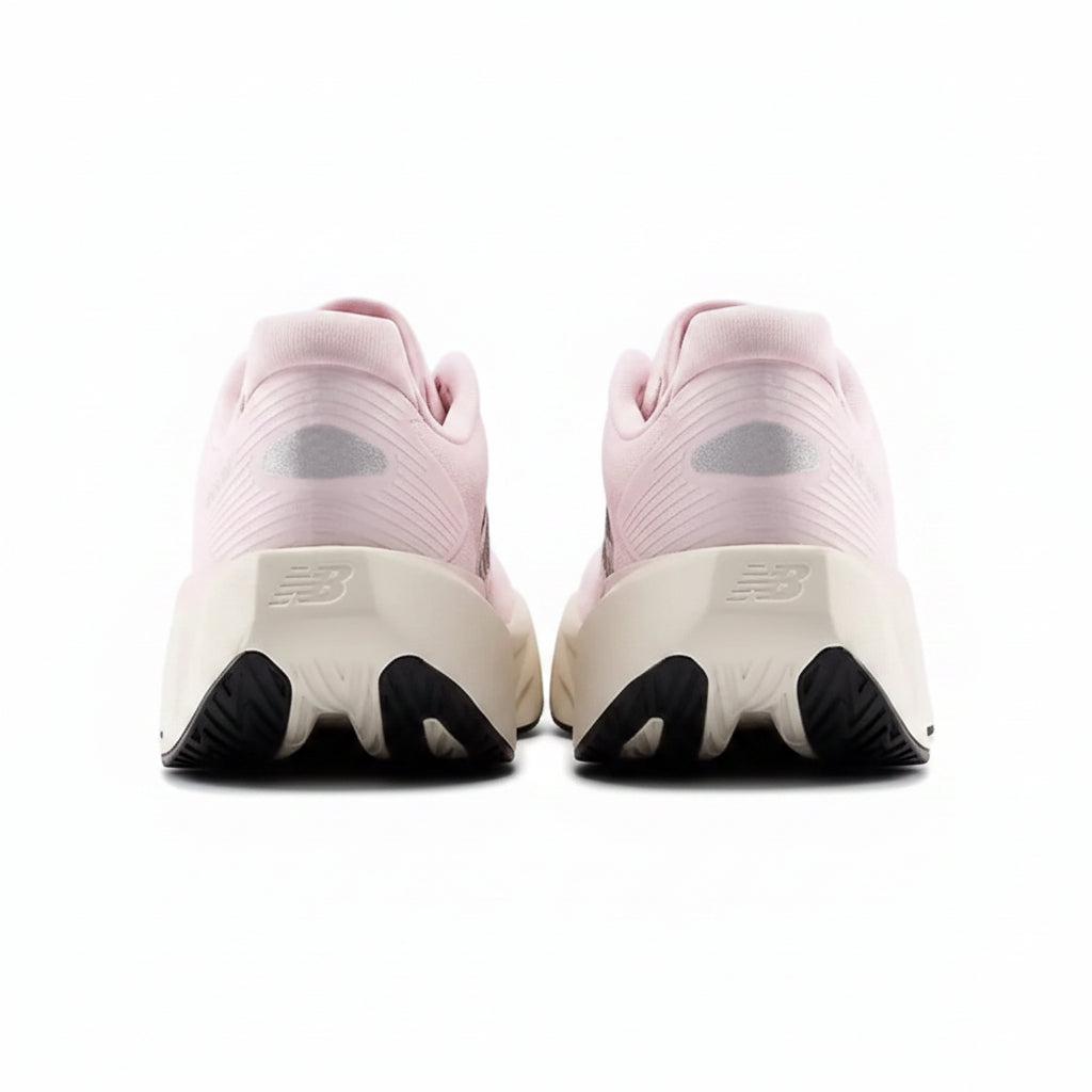 New Balance FuelCell Rebel v5 - Rosa