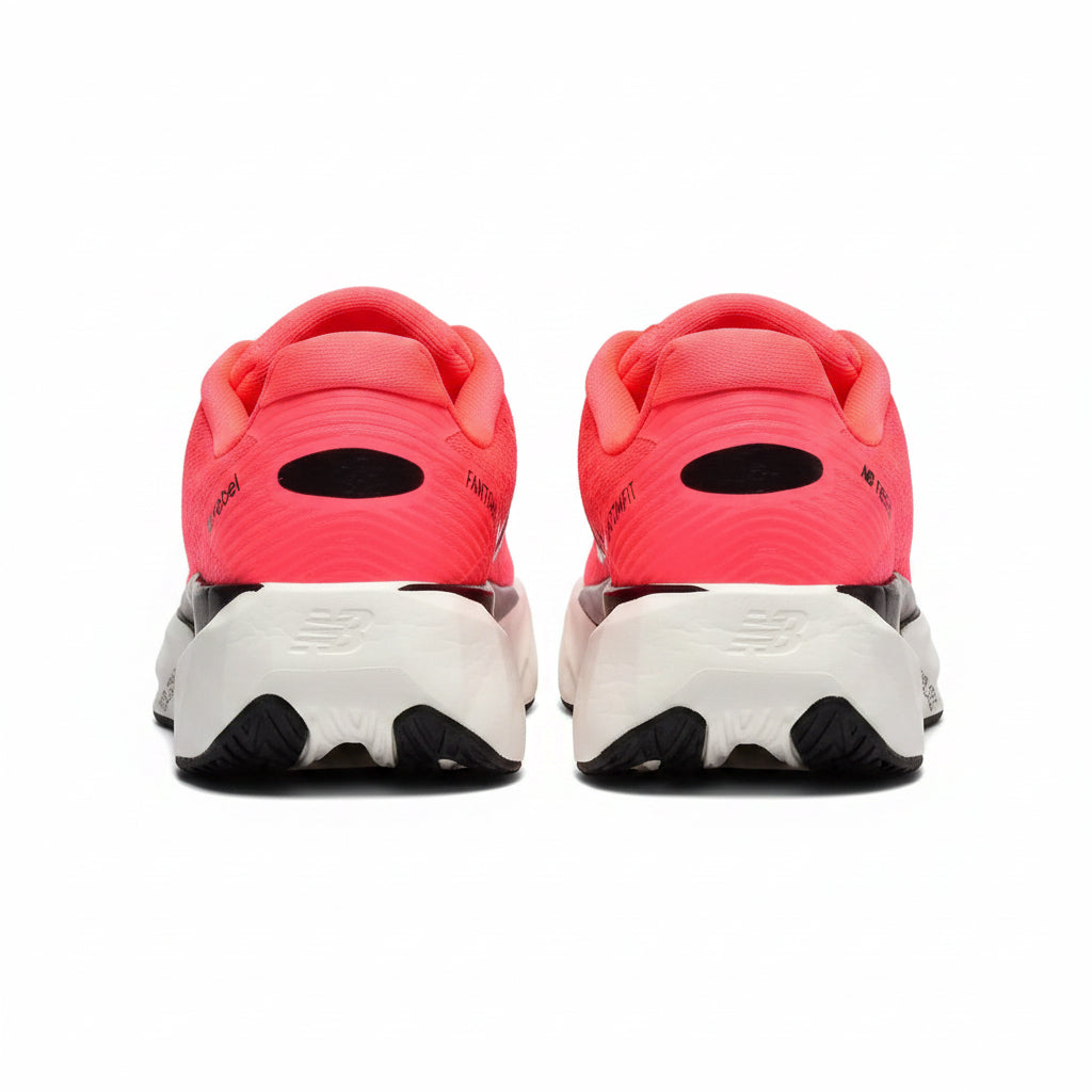 New Balance FuelCell Rebel v5 - Vermelho | Claro