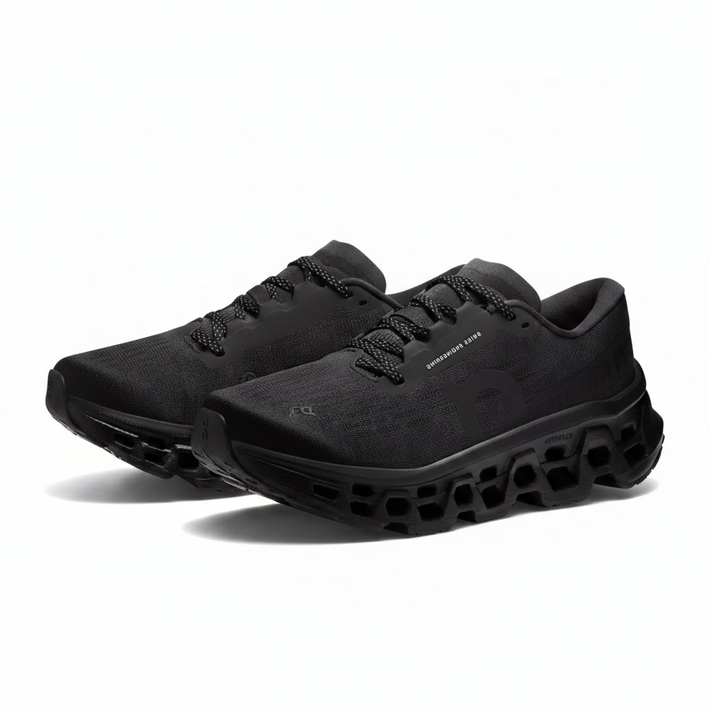 On Running Cloudmonster 3 - Preto