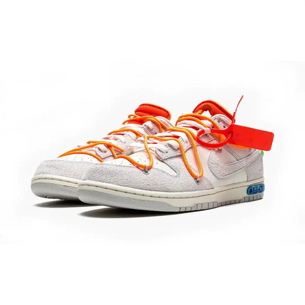 Off-White x Nike Dunk Low Lot 31 of 50