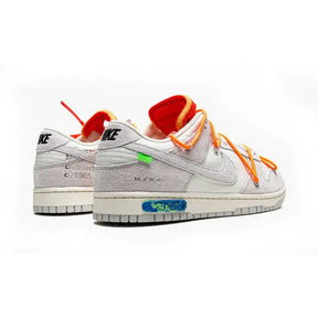 Off-White x Nike Dunk Low Lot 31 of 50