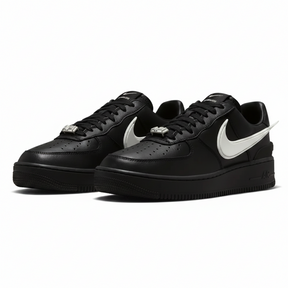 https://tuesneakers.com.br/