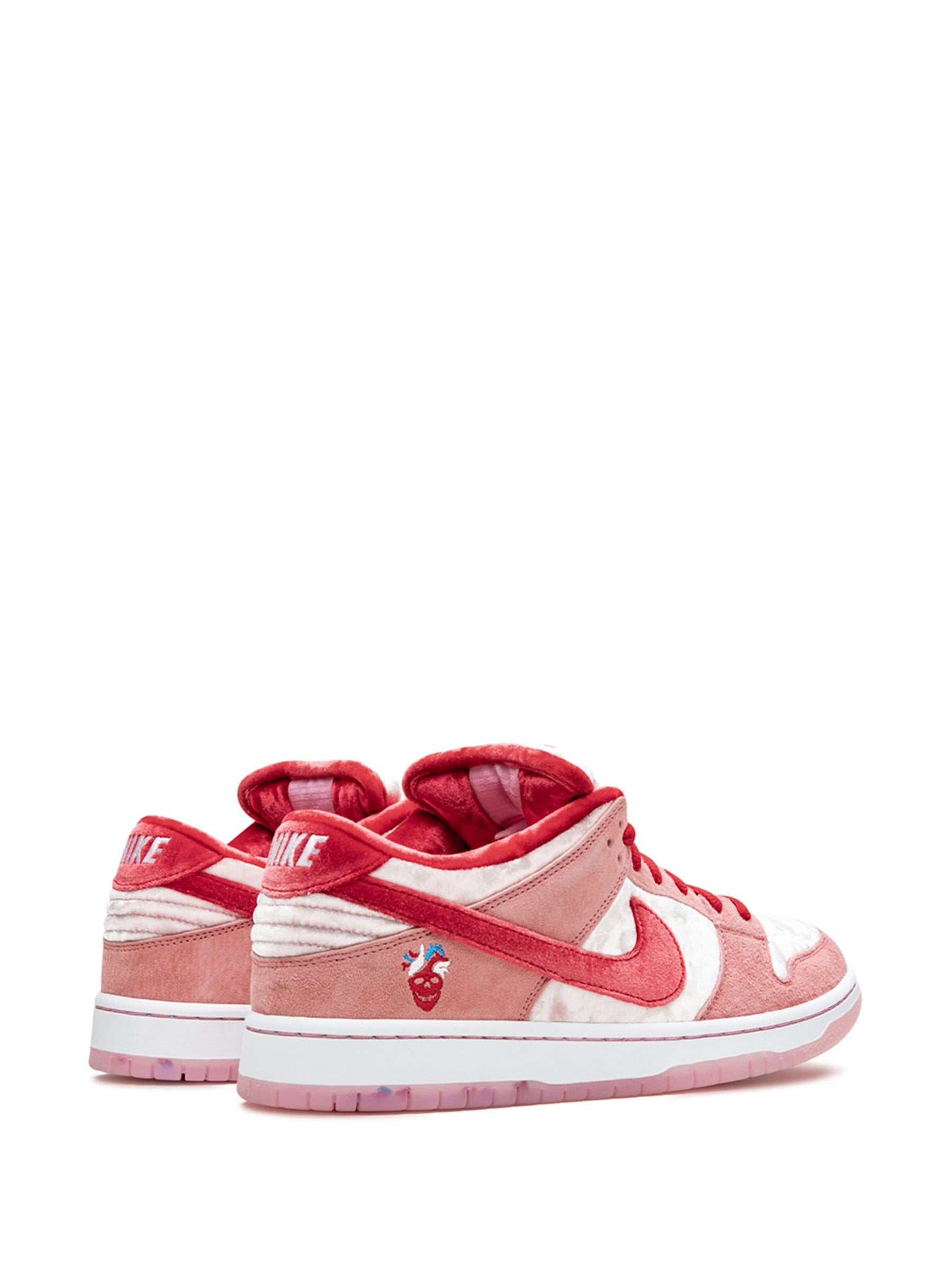 Nike SB Dunk Low Pro Strangelove