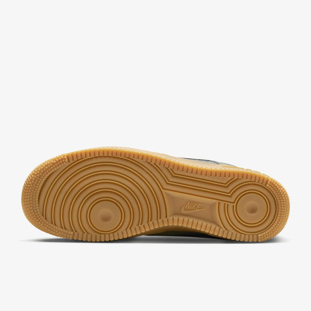 Nike Air Force 1 Low | Light Army Gum