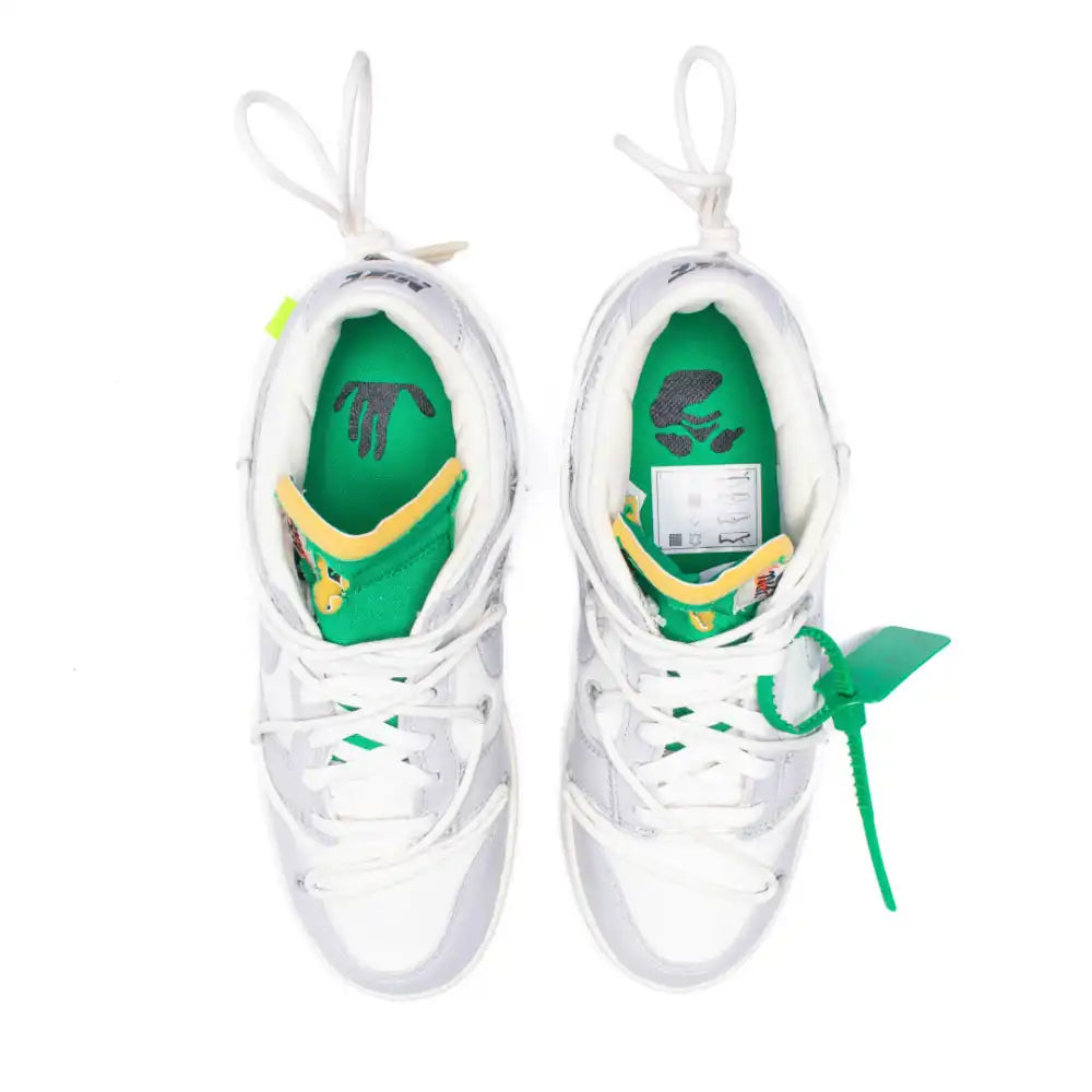 Off-White x Nike Dunk Low Lot 25 of 50