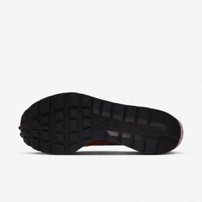 Sacai x Nike Vaporwaffle Dark Iris