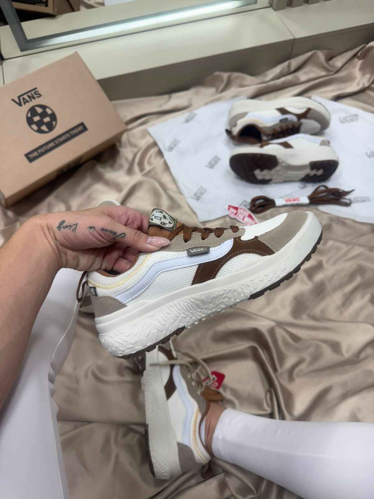 www.tuesneakers.com.br