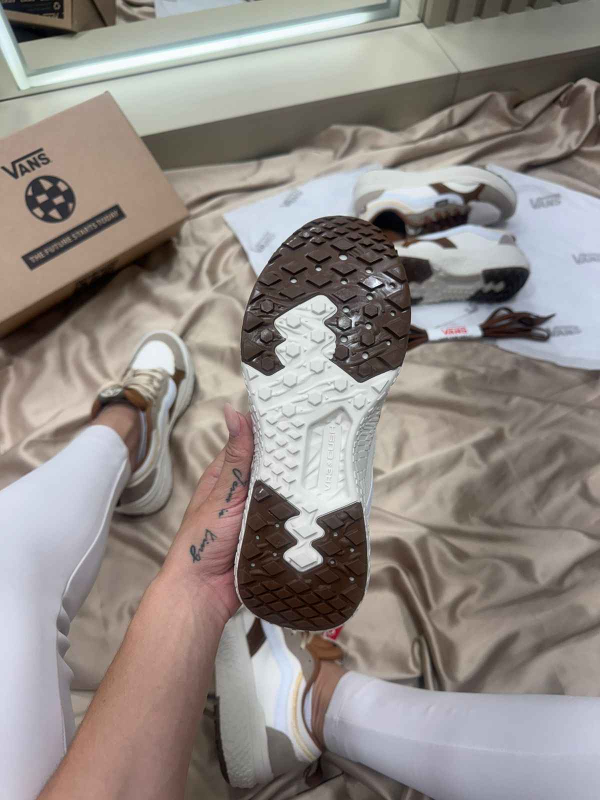 www.tuesneakers.com.br