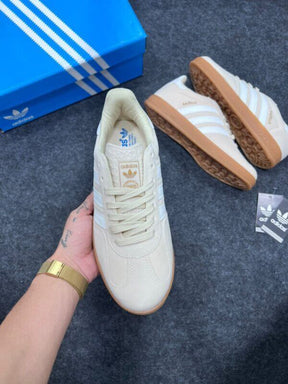 www.tuesneakers.com.br