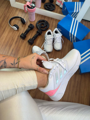 www.tuesneakers.com.br