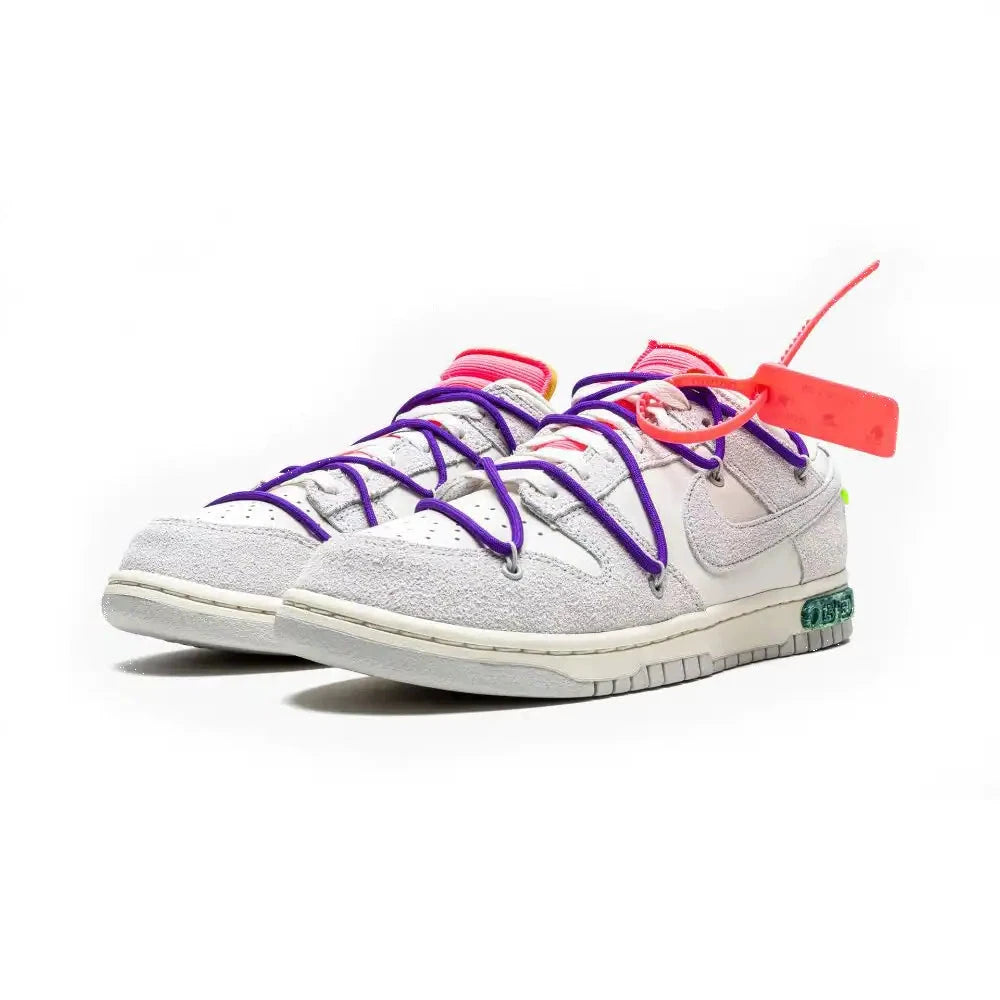 Off-White x Nike Dunk Low Lot 15 of 50