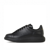 Alexander McQueen Oversized Sneaker - Black | Dark