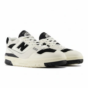 New Balance 550 - Sea Salt | Black