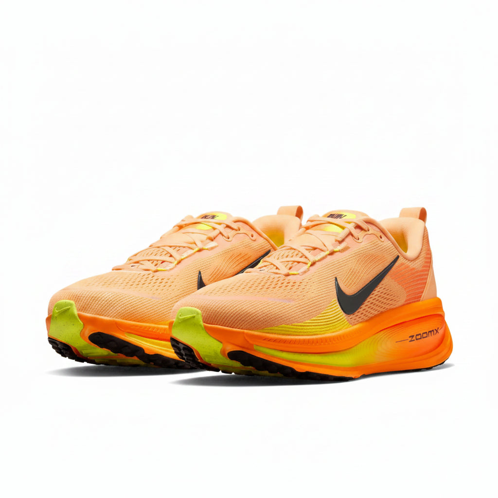 Nike Vomero 18 - Laranja