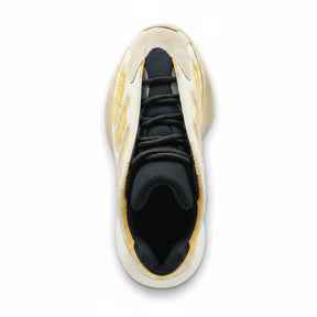 Adidas Yeezy Boost 700 - Safflower