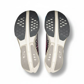 On Running Cloudboom Strike - White | Horizon