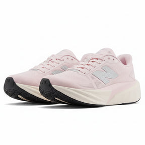 New Balance FuelCell Rebel v5 - Rosa