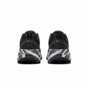 Nike Vomero 18 - Preto | Off Black