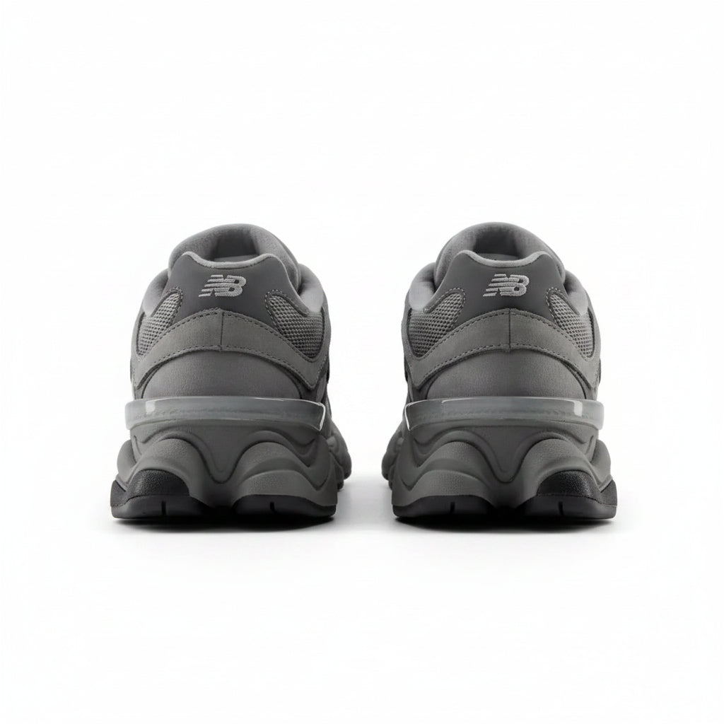 New Balance 9060 - Team Away | Cinza