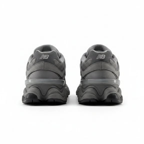 New Balance 9060 - Team Away | Cinza
