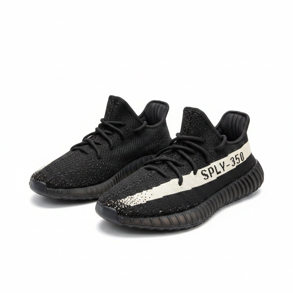 Adidas Yeezy Boost 350 V2- Oreo