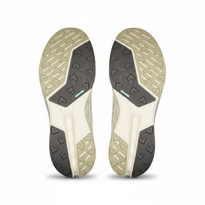 On Running Cloudsurfer Trail 2  - Chalk Ghost