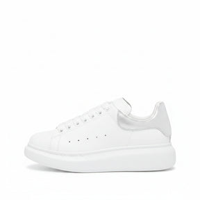 Alexander McQueen Oversized Sneaker - Branco | Prata