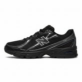 New Balance 740 - Preto