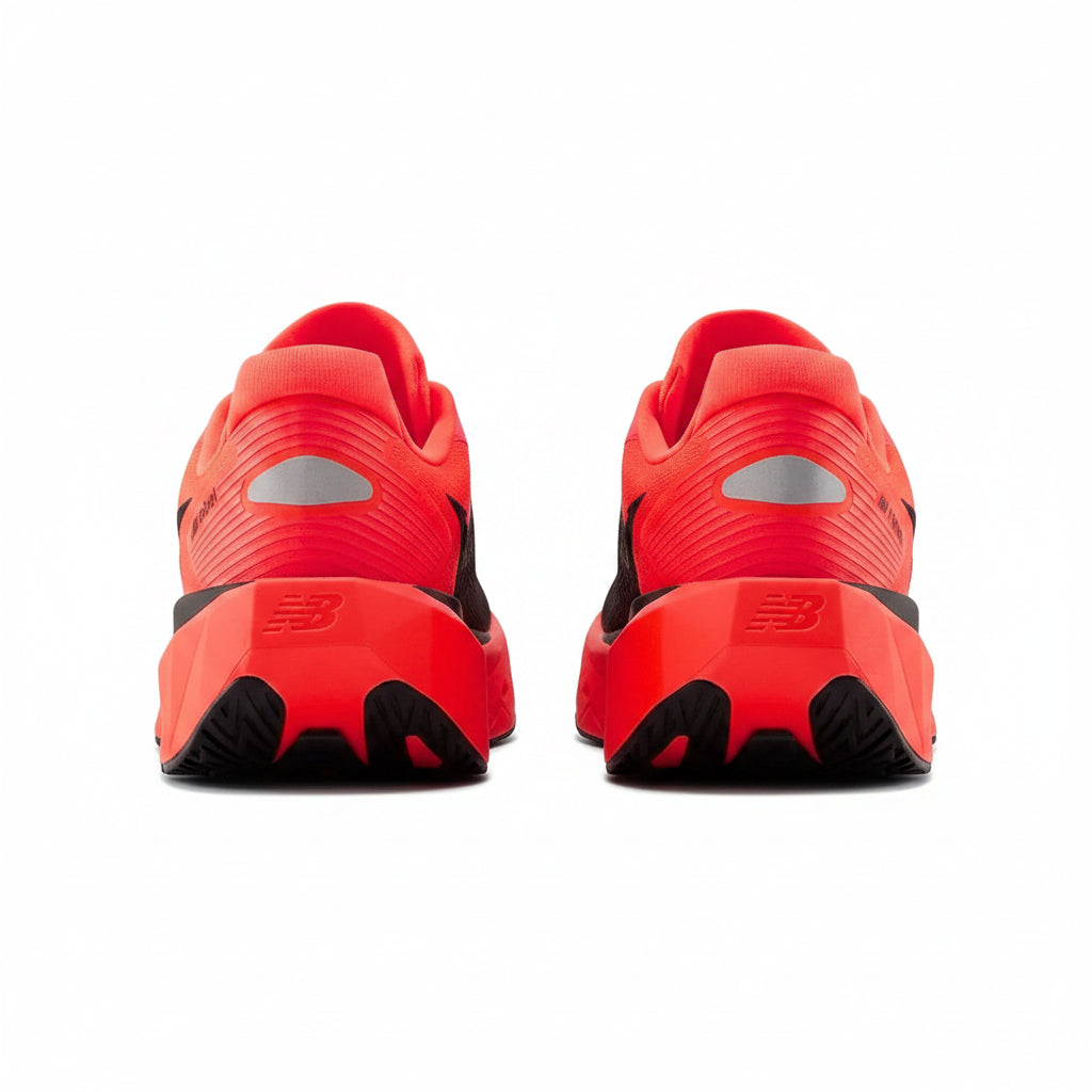 New Balance FuelCell Rebel v5 - Vermelho | Preto