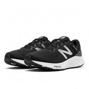 New Balance FuelCell Rebel v5 -  Preto | Branco