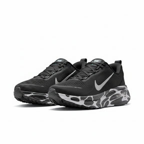Nike Vomero 18 - Preto | Off Black