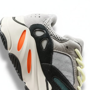 Adidas Yeezy Boost 700 - Wave Runner