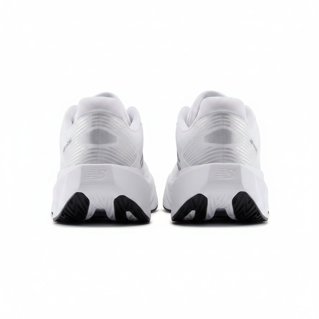 New Balance FuelCell Rebel v5 - Branco | Claro