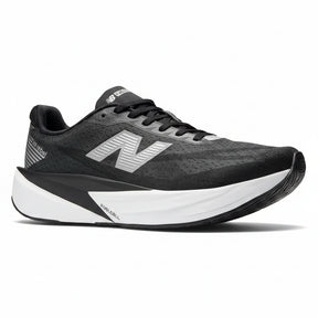 New Balance FuelCell Rebel v5 -  Preto | Branco