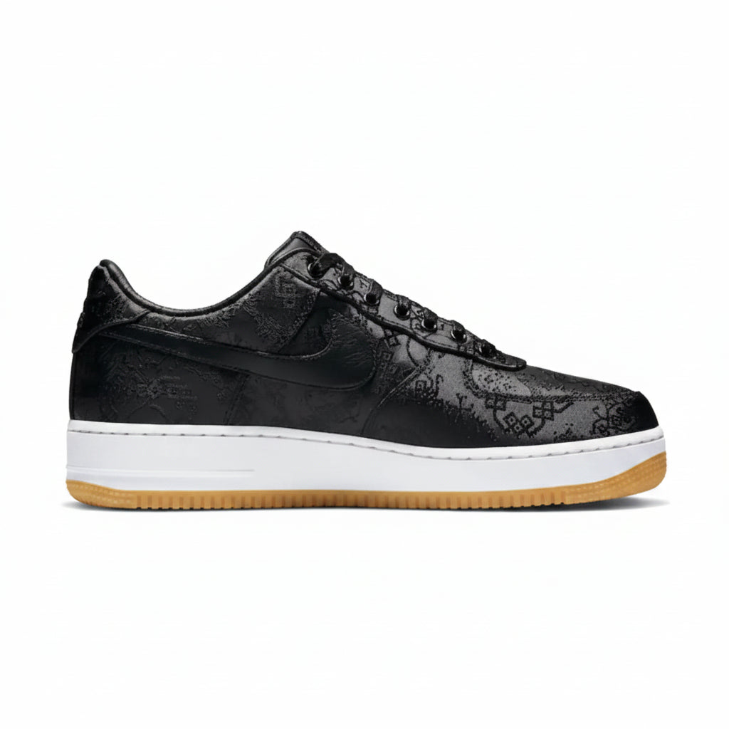 https://tuesneakers.com.br/